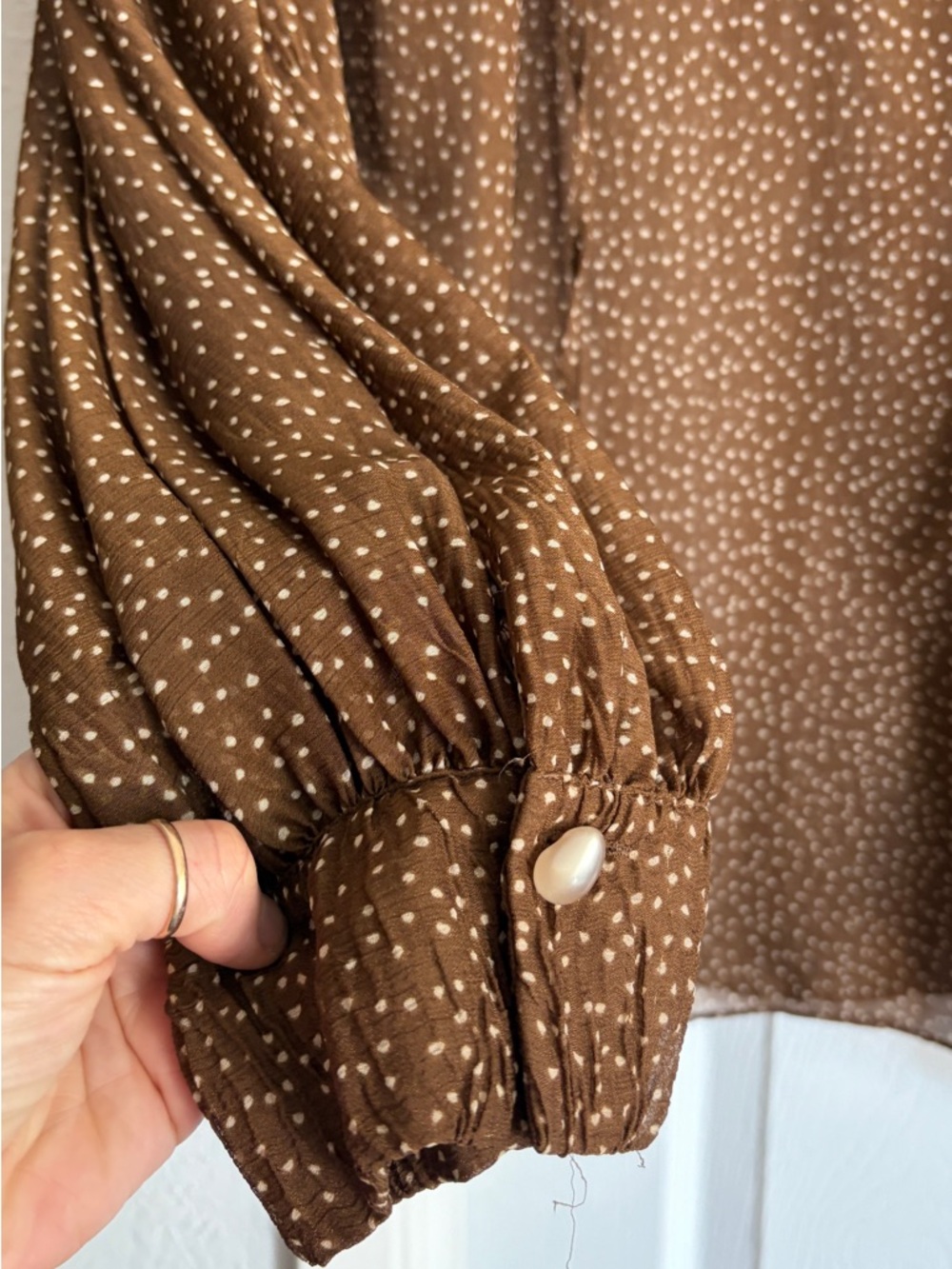 VINCE (missing slip) Starry Dot Apollo Dot Sheer Billowy Tie Neck Blouse - Picture 4 of 15